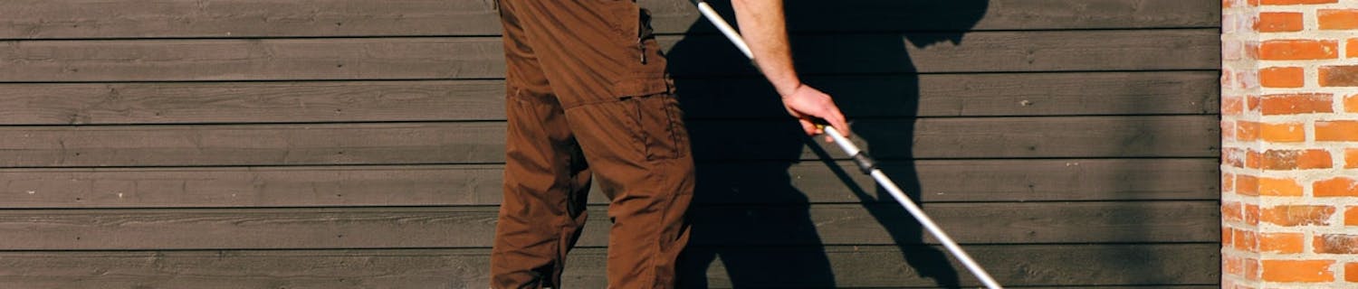 Rengøring af træterrasse Rengøring af træterrasse